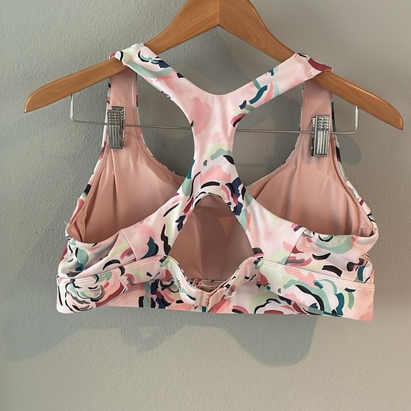 Athleta Plus Size 1X Ultimate Bra Elegance Floral Orchid - Picture 2 of 4